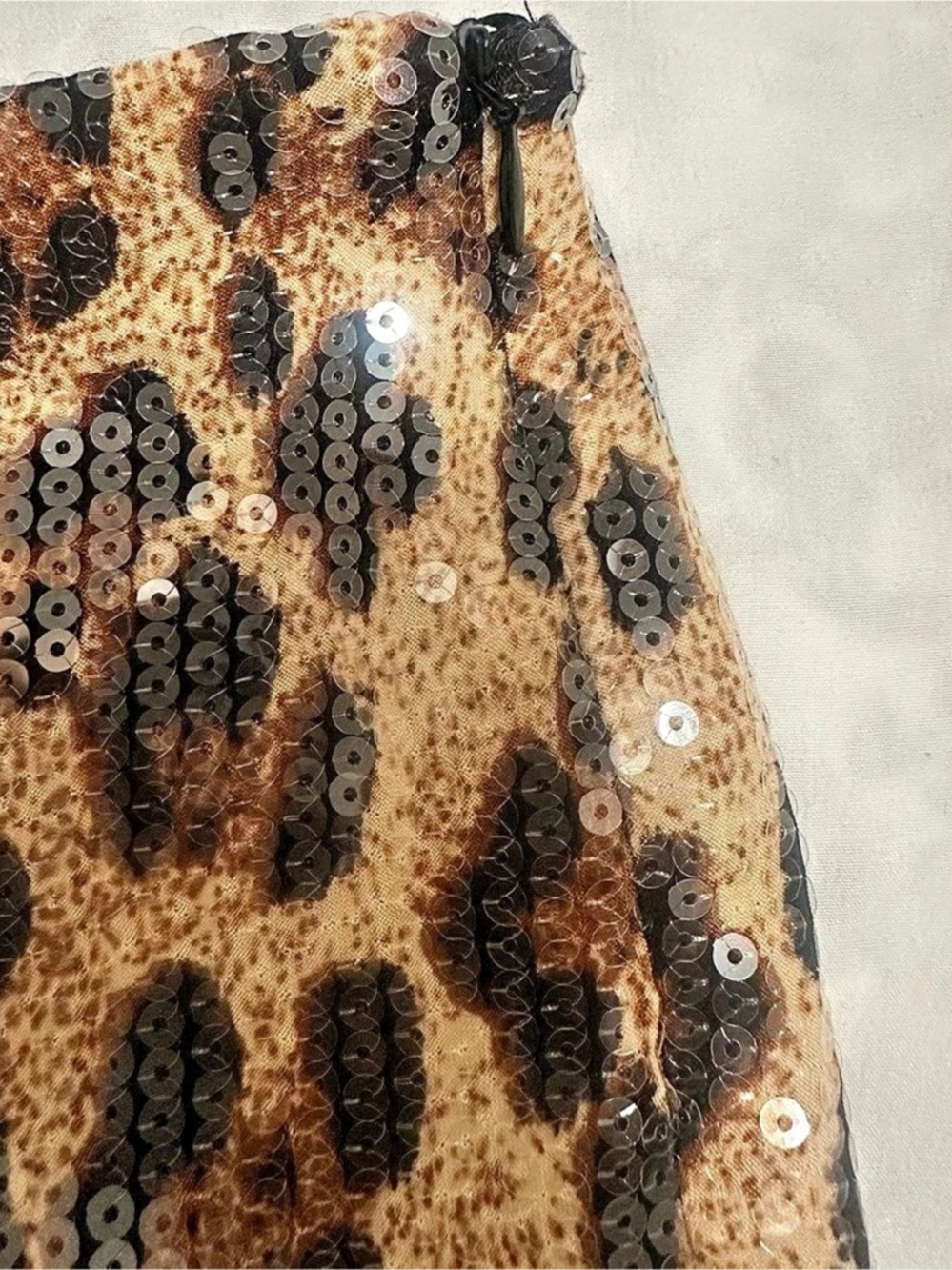edikted Sequin Leopard Printed Micro Shorts Brown & Black Medium - Picture 4 of 5